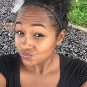 Meet your Posher, Destiny